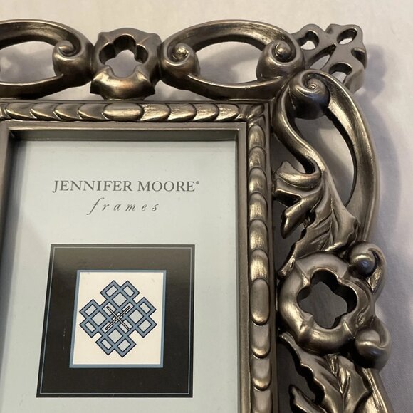Jennifer Moore Picture Frame Pierced Iron 2 x 3 NIB Vintage Bon Marche Decorativ - Picture 10 of 14